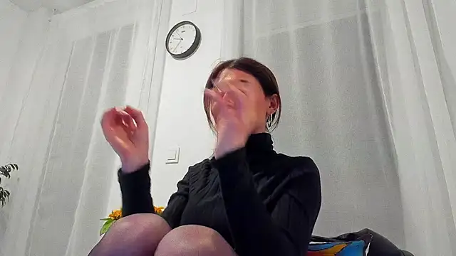 Snapshot of Cameron_diazz chatting on March 25, 8:37 pm Cameron diazz online show from March 25, 8:37 pm