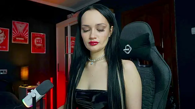 QueenAliss online show from January 10, 8:38 am