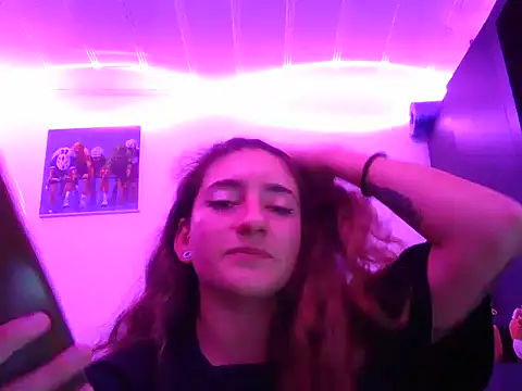 Snapshot of catthelena chatting on March 13, 12:06 am catthelena online show from March 13, 12:06 am