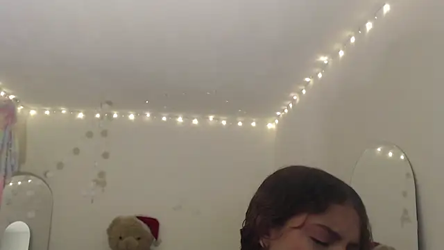 ValienteGirl  online show from January 15, 4:28 am