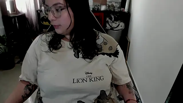 Snapshot of aika-dreams chatting on May 4, 1:51 pm aika-dreams online show from May 4, 1:51 pm