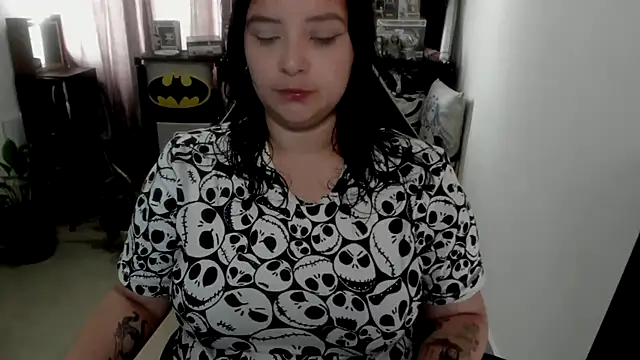Snapshot of aika-dreams chatting on May 8, 2:33 pm aika-dreams online show from May 8, 2:33 pm