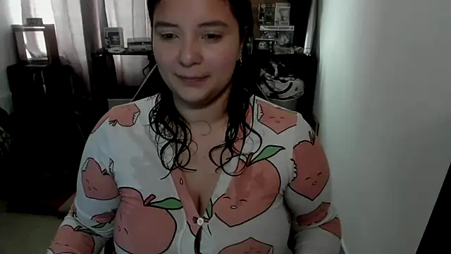 Snapshot of aika-dreams chatting on May 27, 1:41 pm aika-dreams online show from May 27, 1:41 pm