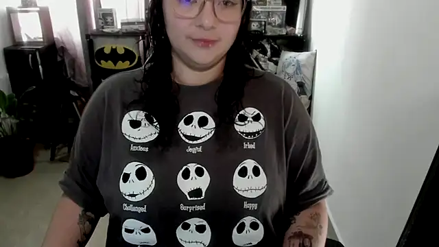 Snapshot of aika-dreams chatting on May 28, 1:41 pm aika-dreams online show from May 28, 1:41 pm