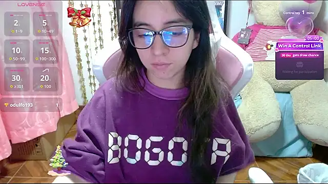 Maggie Fox3 online show from January 9, 2:03 am