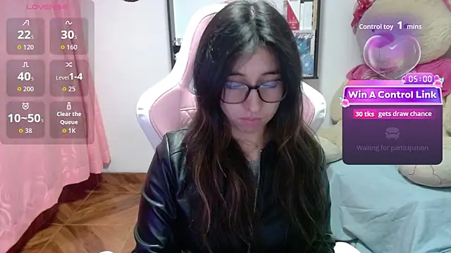 Maggie Fox3 online show from February 7, 3:21 am