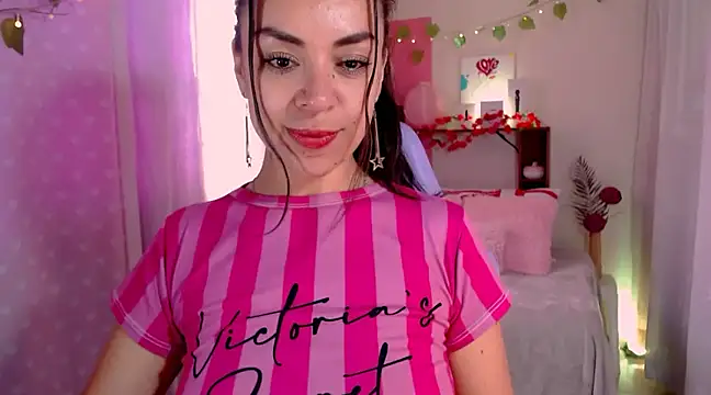 LATINGODDESS X online show from February 20, 6:24 pm