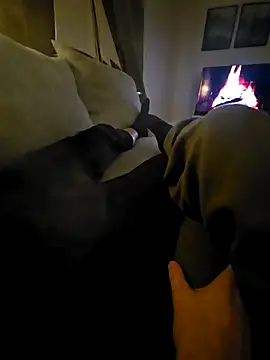 Sim june online show from November 2, 9:06 pm