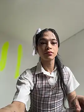 stormytt  online show from September 23, 4:43 pm