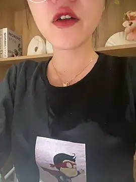 Snapshot of HinaLovely chatting on January 16, 11:58 am HinaLovely online show from January 16, 11:58 am