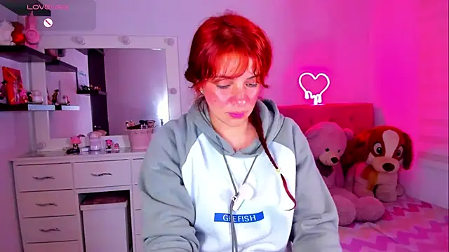 Vannessa  Shy online show from May 21, 11:56 pm