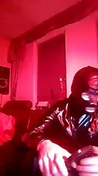 Snapshot of Crystalbitchx chatting on December 16, 10:34 pm Crystalbitchx online show from December 16, 10:34 pm