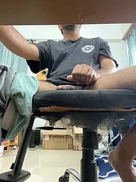 Snapshot of the_indian_dick_u_want chatting on October 29, 8:38 am the indian dick u want online show from October 29, 8:38 am