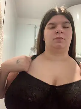 Snapshot of anasexee75 chatting on January 13, 7:42 pm anasexee75 online show from January 13, 7:42 pm