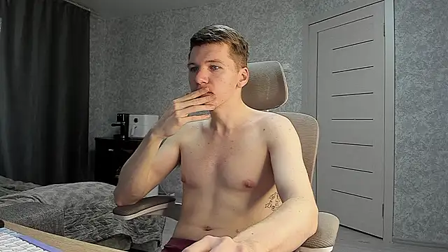 Snapshot of Bananas_dick chatting on March 24, 5:01 am Bananas dick online show from March 24, 5:01 am