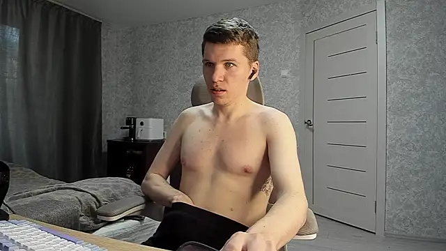 Snapshot of Bananas_dick chatting on April 8, 4:34 am Bananas dick online show from April 8, 4:34 am