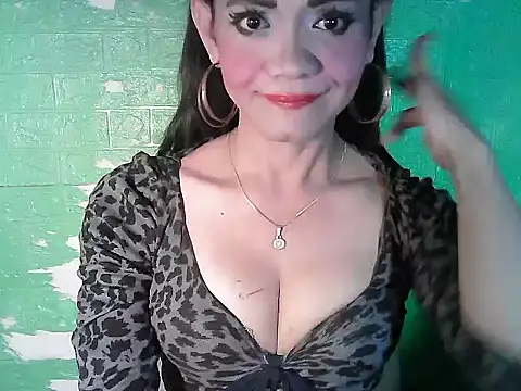 Rosebaumgardner1234 online show from February 28, 1:03 pm