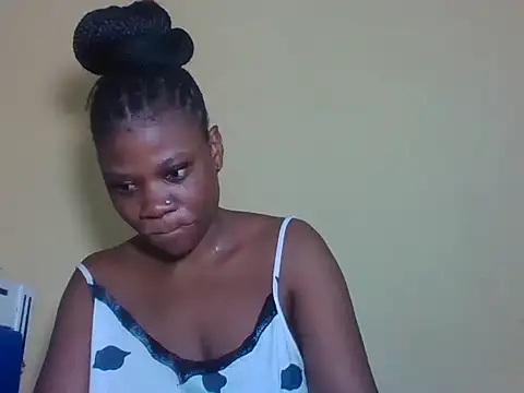 Sweetbaby004 online show from July 17, 2:24 pm