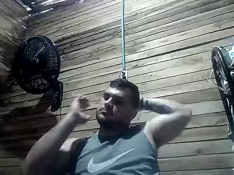 Arcangel 05 online show from April 15, 1:51 pm