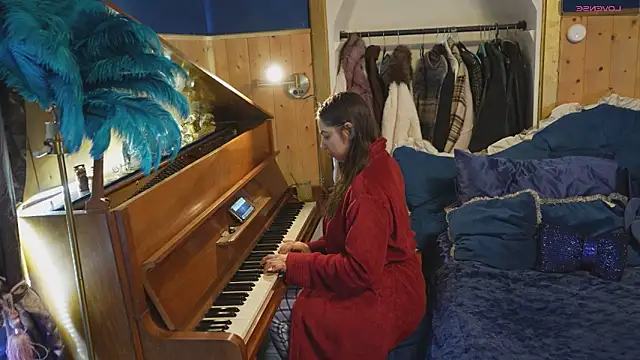 VanessaDoyle online show from February 9, 8:51 am