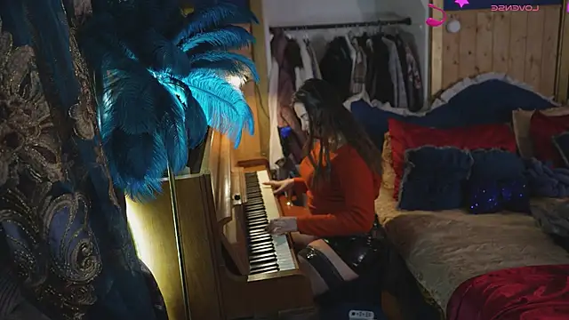 VanessaDoyle online show from February 13, 4:47 pm