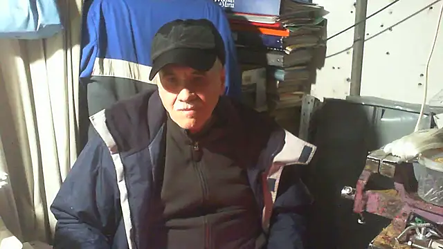 nonnomaturobisex online show from January 7, 8:39 am