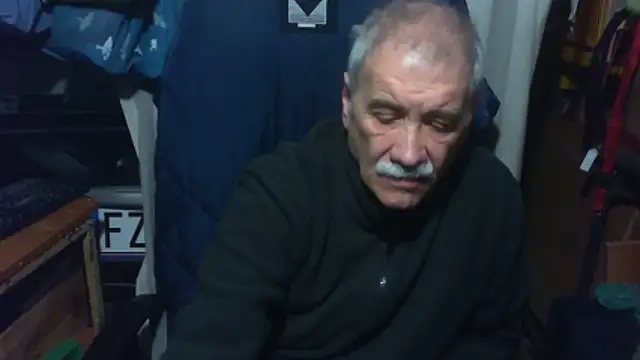 nonnomaturobisex online show from April 18, 10:08 am