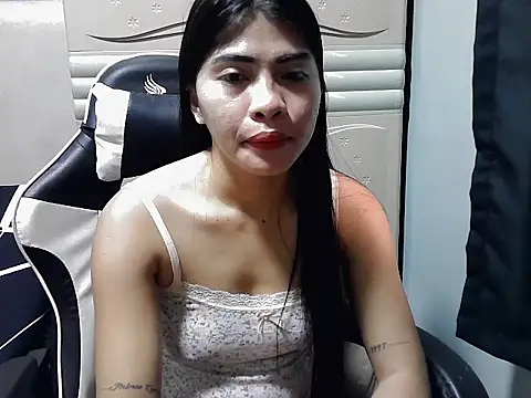 Snapshot of Miss_unknown chatting on October 9, 2:31 am Miss unknown online show from October 9, 2:31 am