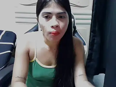 Snapshot of Miss_unknown chatting on October 14, 1:50 am Miss unknown online show from October 14, 1:50 am