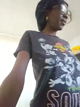 Snapshot of oliviaprettypussy chatting on May 15, 2:02 pm oliviaprettypussy online show from May 15, 2:02 pm