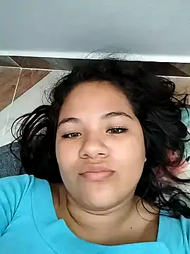 Snapshot of Van3orgasm4me chatting on January 5, 1:58 pm Van3orgasm4me online show from January 5, 1:58 pm