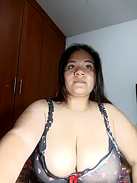 Snapshot of Van3orgasm4me chatting on September 12, 2:06 pm Van3orgasm4me online show from September 12, 2:06 pm