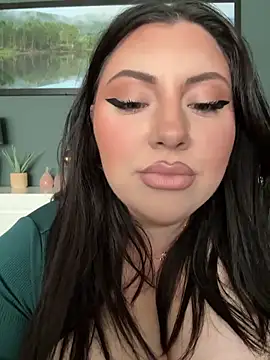 CurvyKimmy1 online show from October 2, 12:45 pm