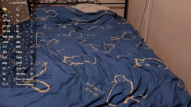 eva zero online show from April 10, 3:28 pm