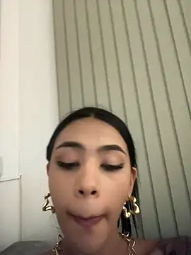 Snapshot of AntonellaRossi chatting on June 8, 5:35 pm AntonellaRossi online show from June 8, 5:35 pm