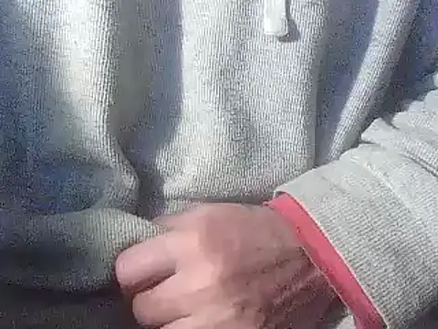 Snapshot of OralDesires2 chatting on January 23, 5:24 am OralDesires2 online show from January 23, 5:24 am