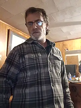 Snapshot of OralDesires2 chatting on November 2, 9:33 am OralDesires2 online show from November 2, 9:33 am