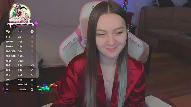 Snapshot of CyrilaPuff chatting on December 30, 5:58 am CyrilaPuff online show from December 30, 5:58 am