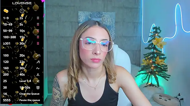 Snapshot of barbie_scoth_ chatting on December 18, 9:51 pm barbie scoth  online show from December 18, 9:51 pm