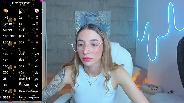 Snapshot of barbie_scoth_ chatting on January 6, 10:58 pm barbie scoth  online show from January 6, 10:58 pm