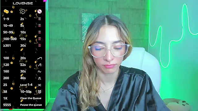Snapshot of barbie_scoth_ chatting on January 16, 10:12 pm barbie scoth  online show from January 16, 10:12 pm