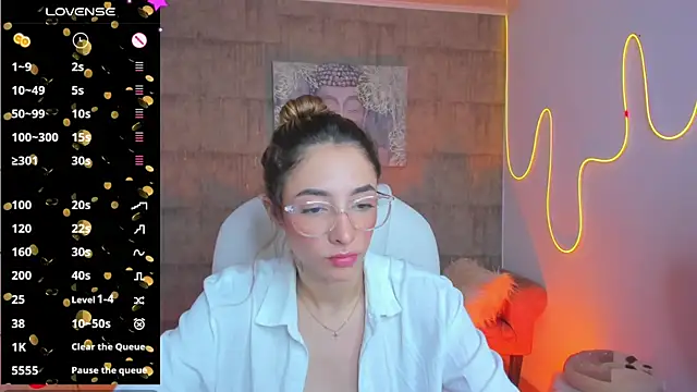 Snapshot of barbie_scoth_ chatting on January 19, 10:28 pm barbie scoth  online show from January 19, 10:28 pm
