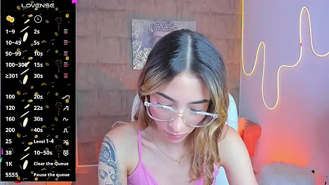 Snapshot of barbie_scoth_ chatting on January 21, 8:00 pm barbie scoth  online show from January 21, 8:00 pm