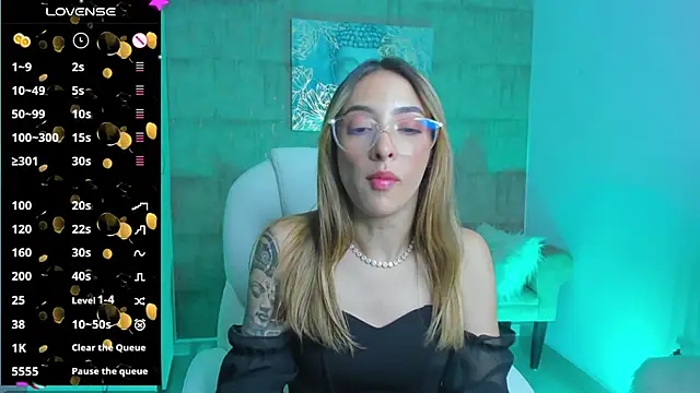 Snapshot of barbie_scoth_ chatting on February 16, 10:43 pm barbie scoth  online show from February 16, 10:43 pm