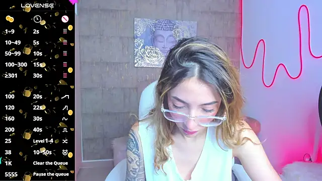 Snapshot of barbie_scoth_ chatting on March 1, 6:43 pm barbie scoth  online show from March 1, 6:43 pm