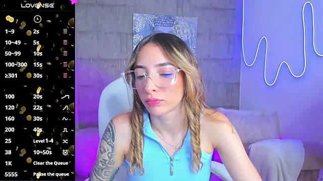 Snapshot of barbie_scoth_ chatting on March 5, 9:59 pm barbie scoth  online show from March 5, 9:59 pm