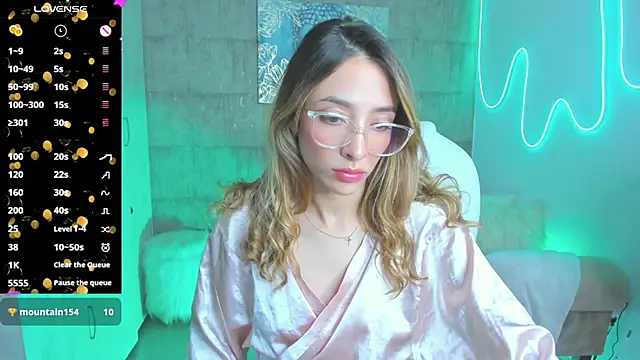 Snapshot of barbie_scoth_ chatting on March 8, 3:06 am barbie scoth  online show from March 8, 3:06 am