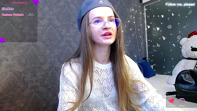 Snapshot of KateJonson chatting on January 17, 9:14 am KateJonson online show from January 17, 9:14 am