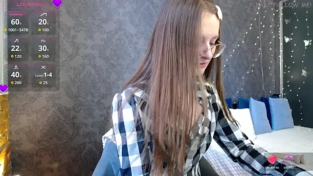 Snapshot of KateJonson chatting on March 21, 8:19 am KateJonson online show from March 21, 8:19 am