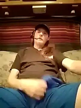 Snapshot of truckerlove69 chatting on February 23, 3:56 am truckerlove69 online show from February 23, 3:56 am